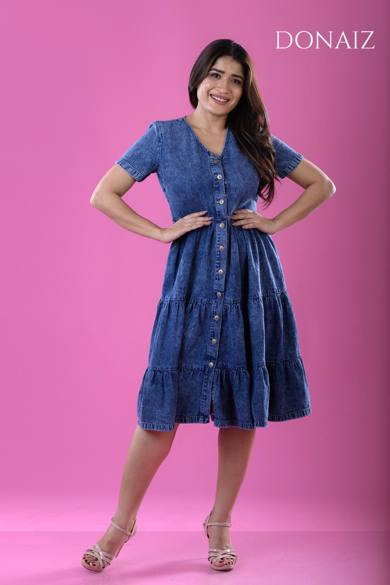 DONAIZ V Neck 3 Tirered Flare Denim Dress